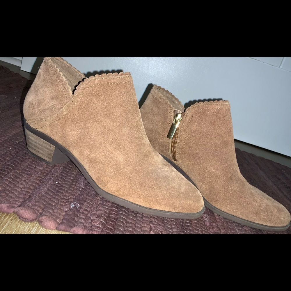 Scalloped Trim Booties